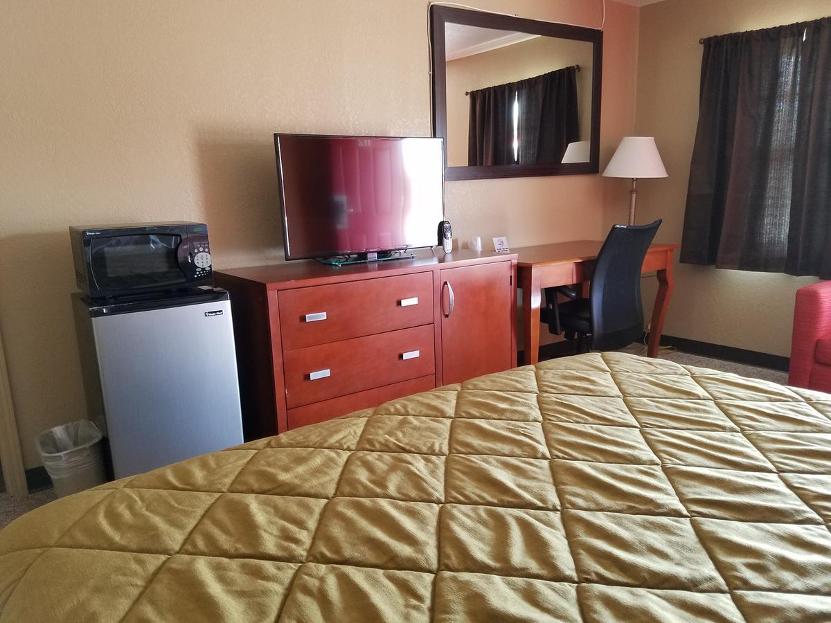 צ'יקאשה Budget Inn מראה חיצוני תמונה